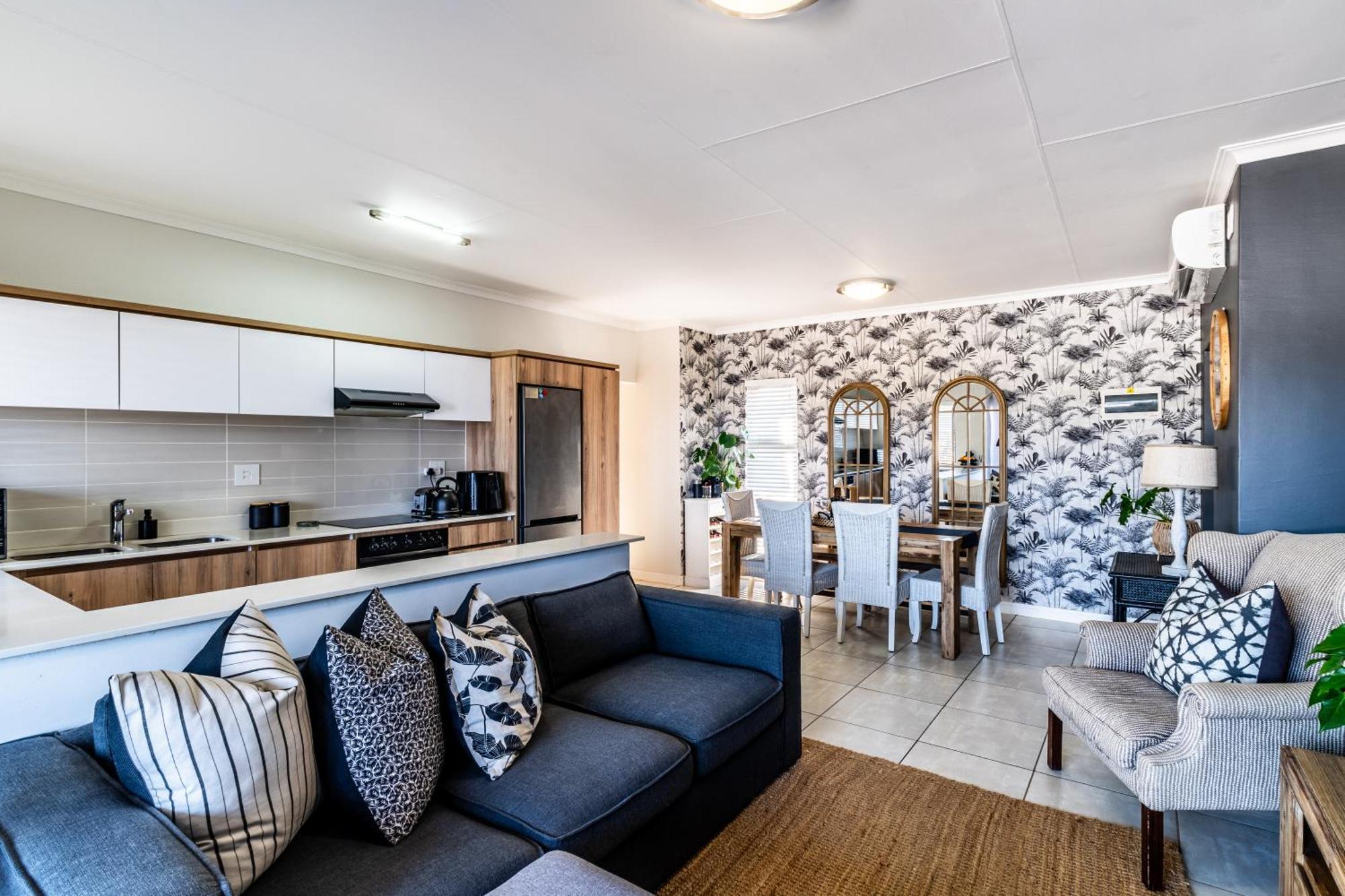 Stylish Hills Oasis